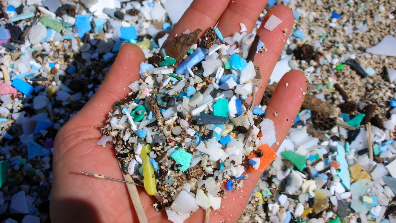 Plastic Smog Alert: 5 Gyres Research Reveals 170 Trillion Plastic Particles are Afloat at Sea